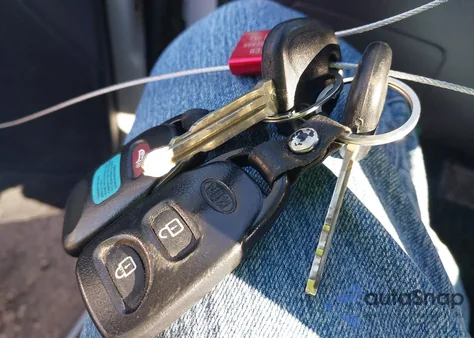 2011 Kia Sportage Lx z USA, uszkodzony, nr VIN KNDPBCA2XB7110932